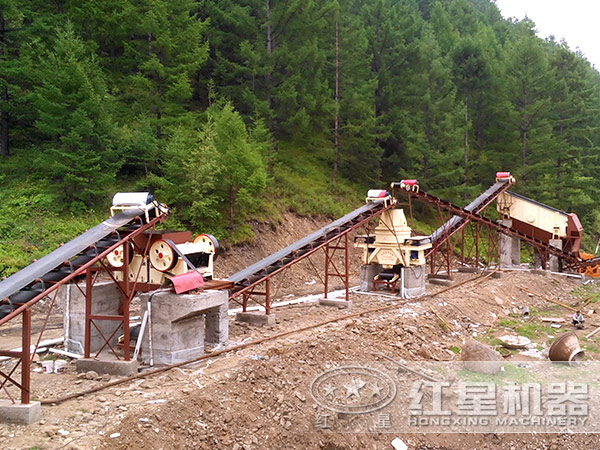 小型青石造沙机客户现场 小型青石造沙机客户现场